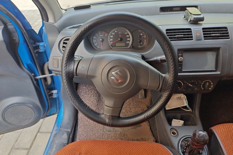 Used Suzuki Swift 2009 1.3L Manual Value Edition