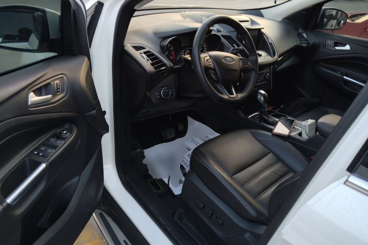 Used Ford Kuga 2018 EcoBoost 180 Two-Wheel-Drive Luxury Wing Edition
