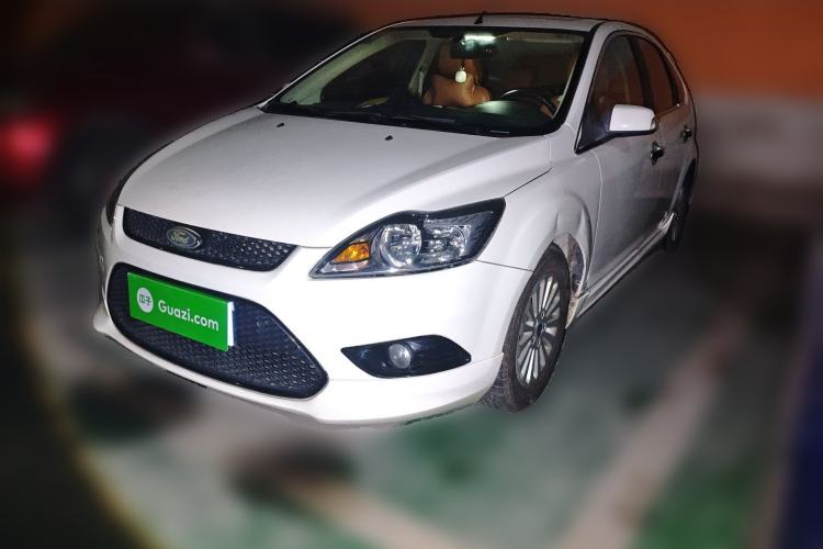 Used Ford Focus 2013 Hatchback Classic 1.8L Automatic Fashion Edition
