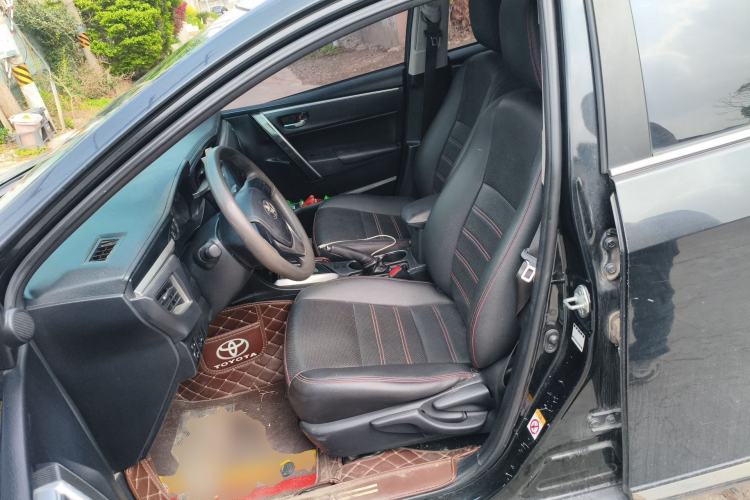 Used Toyota Corolla 2014 1.6L CVT GL-i Left Front Seat