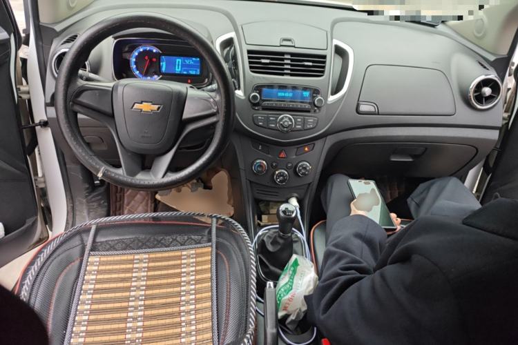 Used Chevrolet Trax 2016 1.4T Manual Two-Wheel Drive Comfort Version with Sunroof