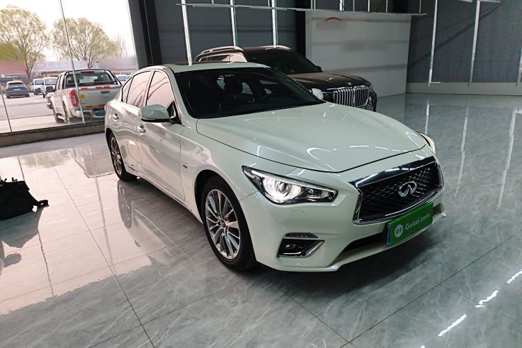 Used Infiniti Q50L 2018 2.0T Enjoyment Version China VI Standard