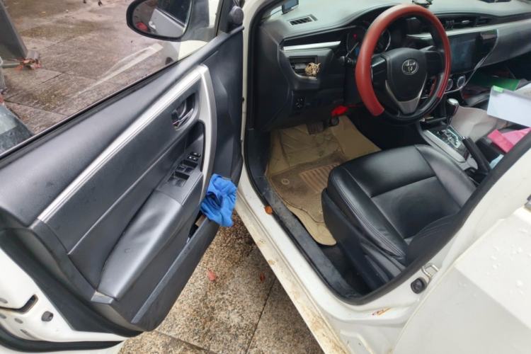 Used Toyota Corolla 2017 1.6L CVT GL Driver Seat