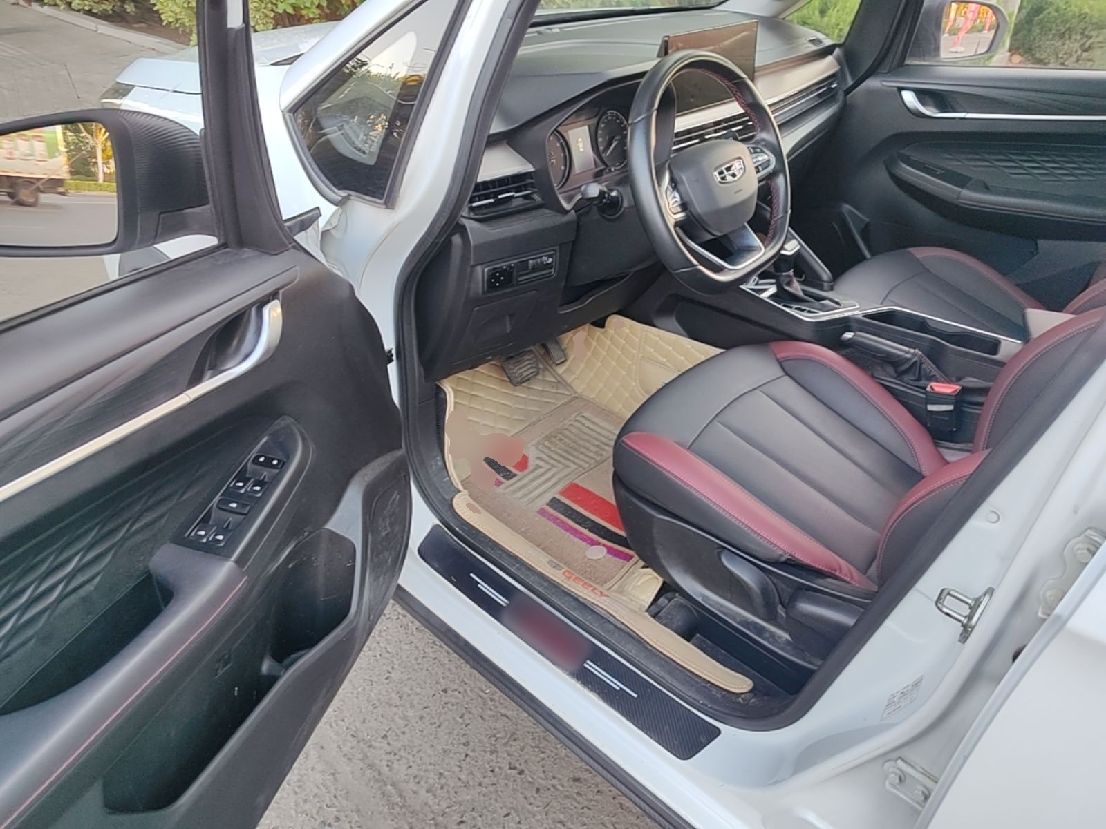Geely Auto Vision X3 2021 PRO 1.5L CVT Deluxe Model — снимка 18