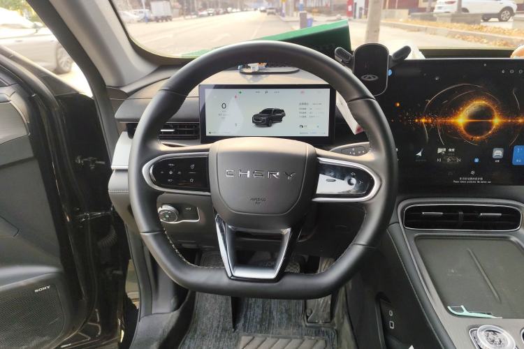 Used Chery Tiggo 8 PLUS 2025 290TGDI DCT Luxury 5-Seater
