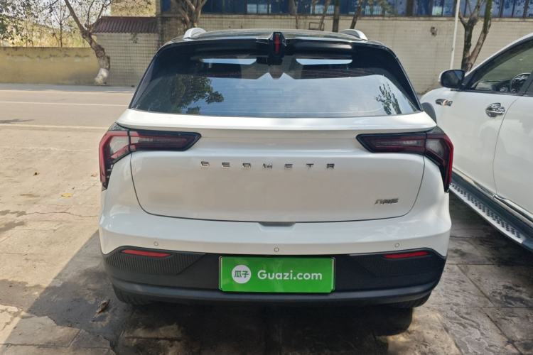 Used Geometry E Firefly 2022 401 km Linglong Tiger 4 Seats
