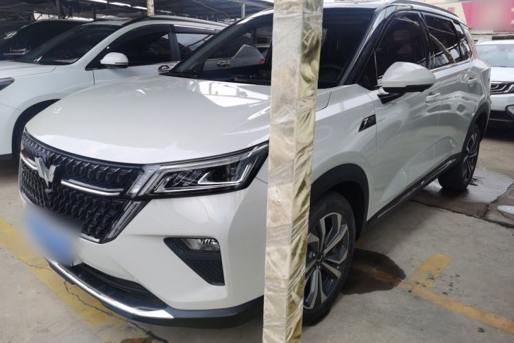 Used Wuling Asta 2022 2.0L DHT Electric-Speed Version