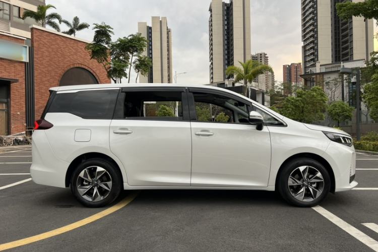 Used GAC Trumpchi M6 2023 PRO 270T DCT Luxury Edition Exterior 7