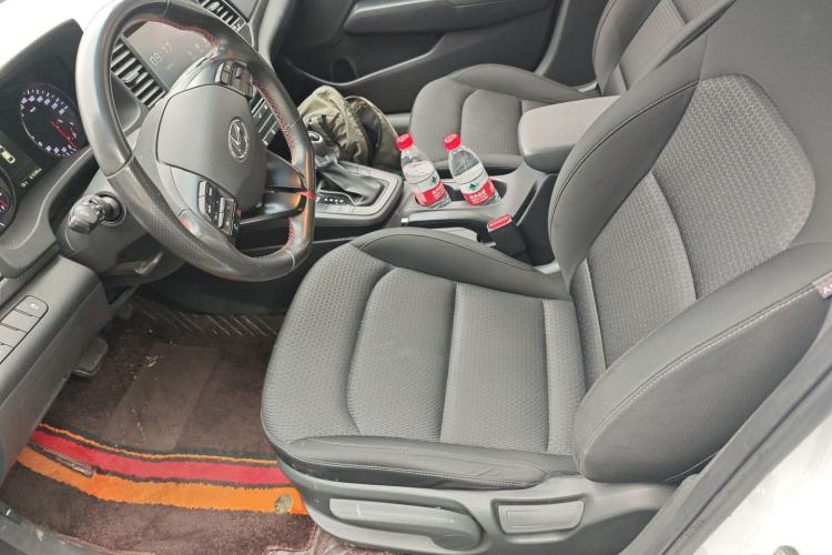 Used Hyundai Elantra (6th Generation / Lingdong) 2018 1.4T Dual-Clutch Xuan Dong · Dynamic Edition Left Front Seat
