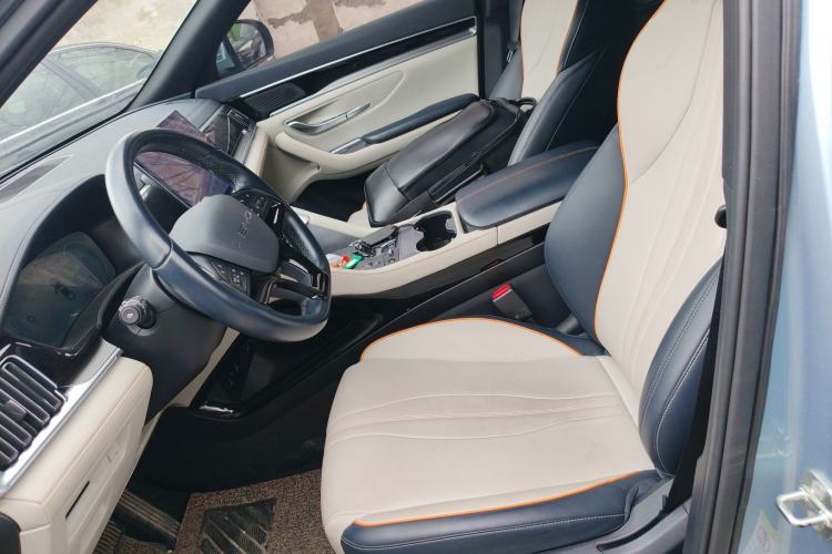 Used BYD Song PLUS New Energy 2023 Champion Edition EV 520KM Prestige Model
