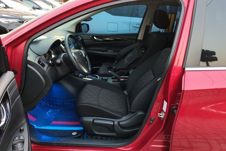 Used Nissan Tiida 2021 1.6L CVT Cool Edition
