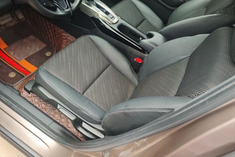 Used Honda XR-V 2017 1.5L LXi CVT Classic Edition
