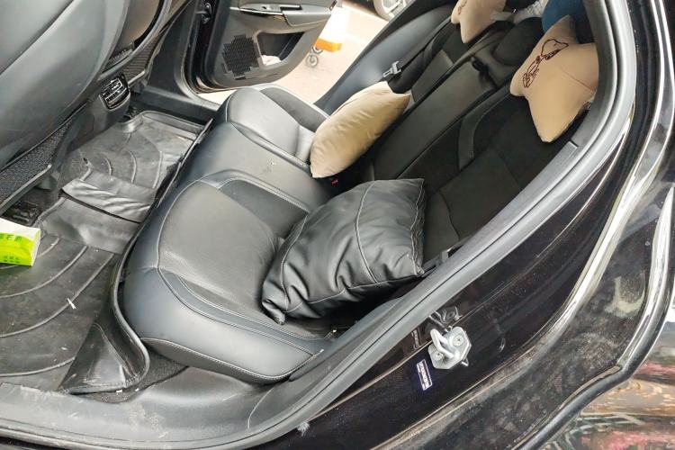 Used Lynk & Co 03 2022 1.5TD DCT JingPro Left Rear Seat