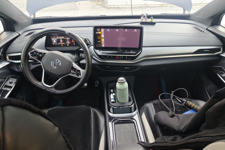 Used Volkswagen ID.4 CROZZ 2022 Standard Range PURE Edition Center Console