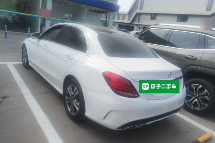 Used Mercedes-Benz C-Class 2017 Facelift C 200 L Sport Edition Exterior 2