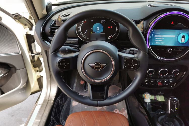 Used MINI Clubman 2023 Refresh 1.5T COOPER Connoisseur Steering Wheel