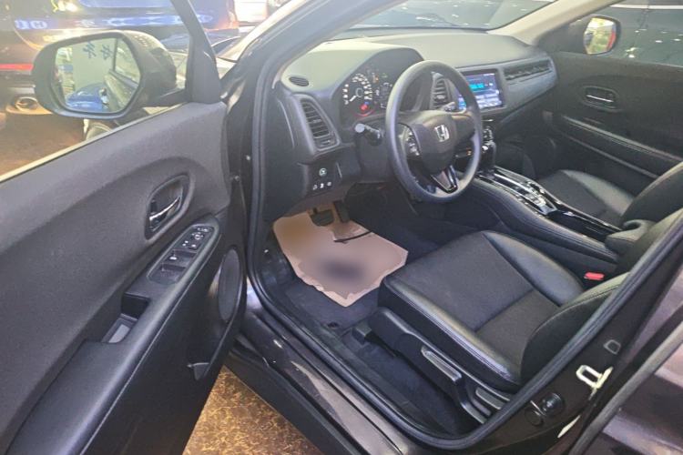 Used Honda Vezel 2020 1.5L CVT Pioneer Edition
