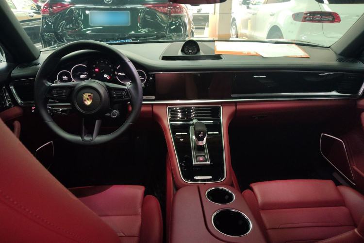 Used Porsche Panamera 2022 Panamera 4 Sport Turismo 2.9T Center Console