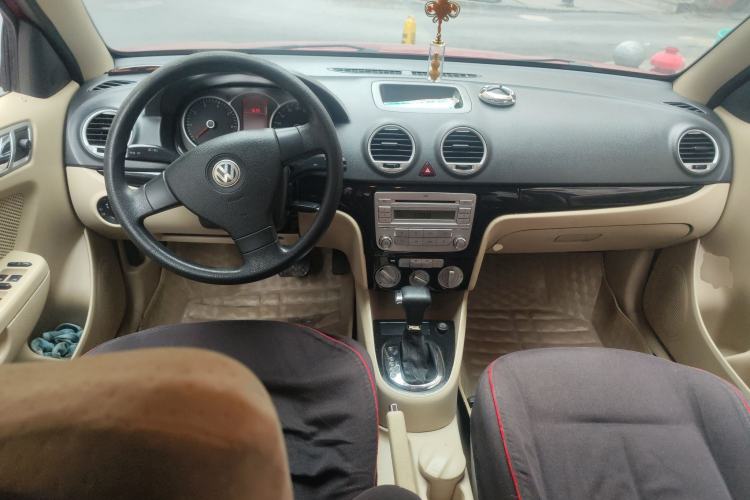 Used Volkswagen Lavida 2008 1.6L Automatic Joy Edition Center Console