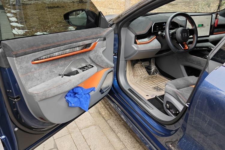 Used Zeekr 001 2023 YOU Edition 100 kWh
