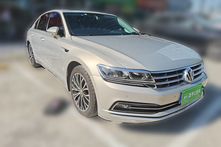 Used Volkswagen Phideon 2018 Revised Version 380TSI Two-Wheel Drive Business Edition Front Right 45 Deg