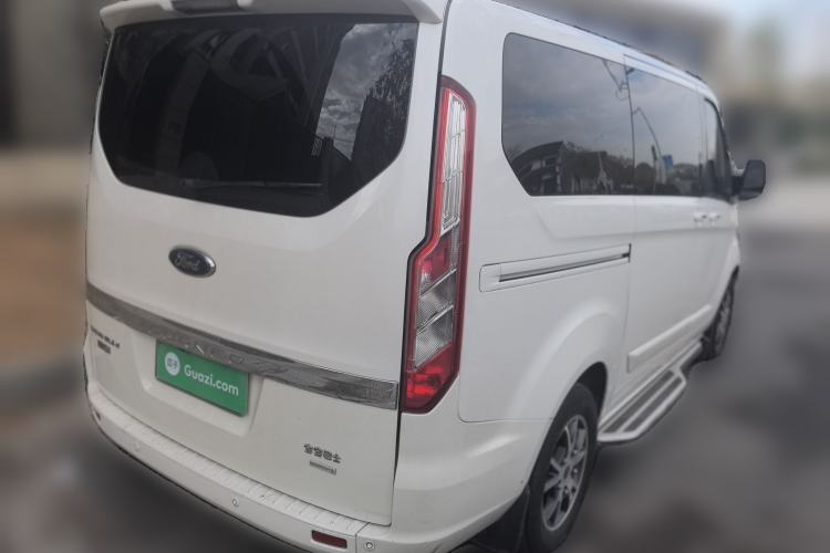 Used Ford Tourneo Custom 2017 2.0T Automatic Elite Version
