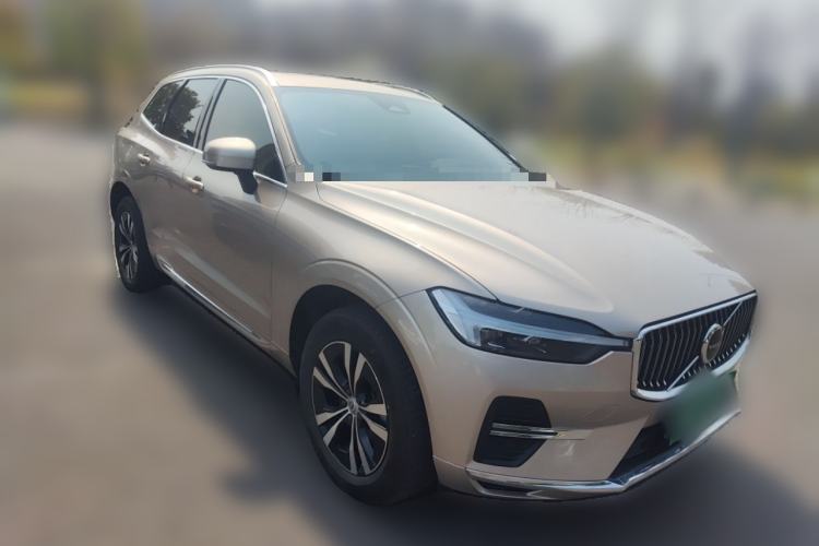 Used Volvo XC60 2023 B5 4x4 Smart Luxury Edition