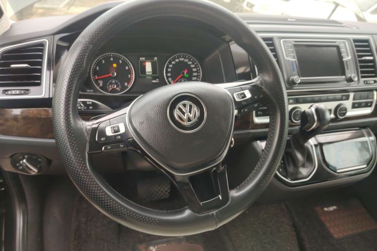 Used Volkswagen Multivan 2018 2.0 TSI 4x4 Prestige Edition 7-Seater
