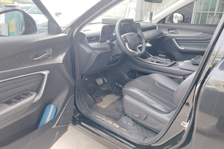 Used Venucia V DD-i 2023 60km iD Version Driver Seat