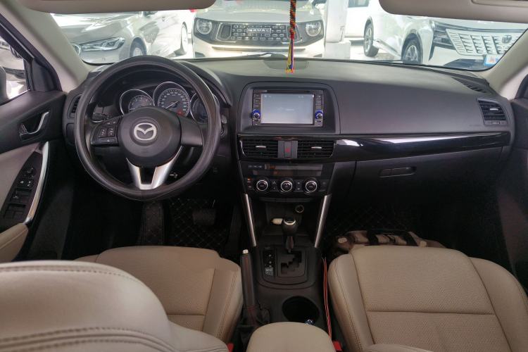 Used Mazda CX-5 2013 2.0L Automatic Two-Wheel Drive Comfort Version Center Console
