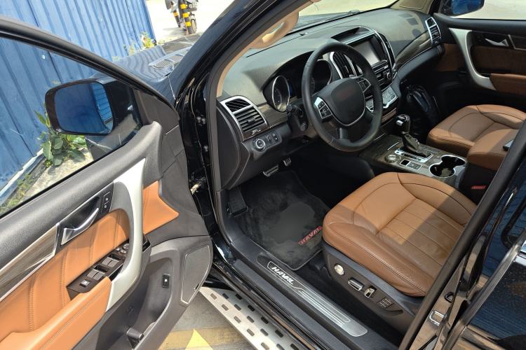 Used Haval H9 2015 2.0T Four-Wheel Drive Luxury 7-Seater