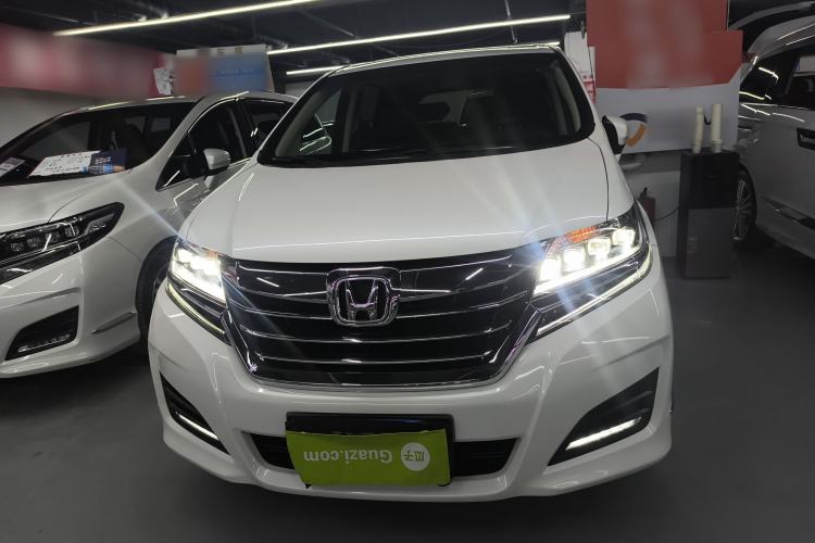 Used Honda Elysion 2016 2.4L Luxury Edition
