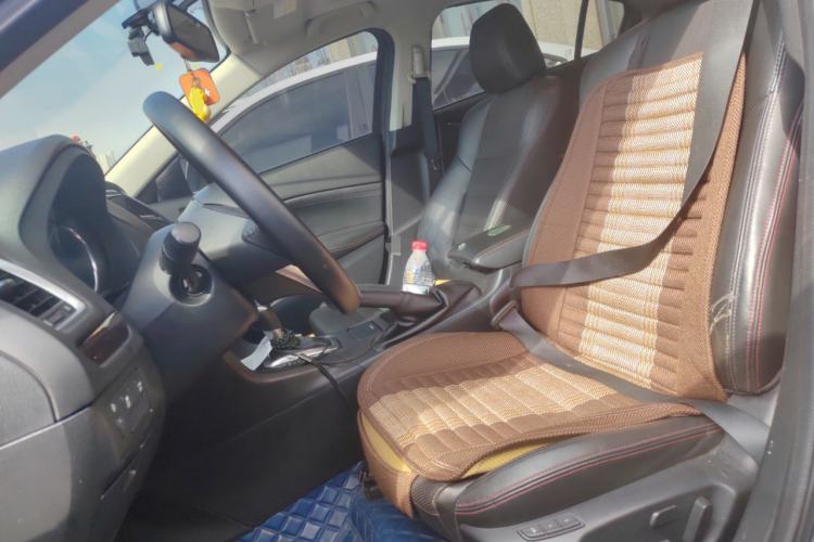 Used Mazda Atenza 2015 2.0L Blue Sky Luxury Edition Left Front Seat