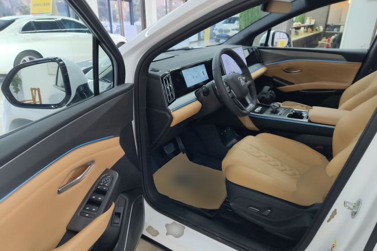 Used BYD Song L DM-i 2025 Intelligent Driving Version 160 km Beyond-Range Type