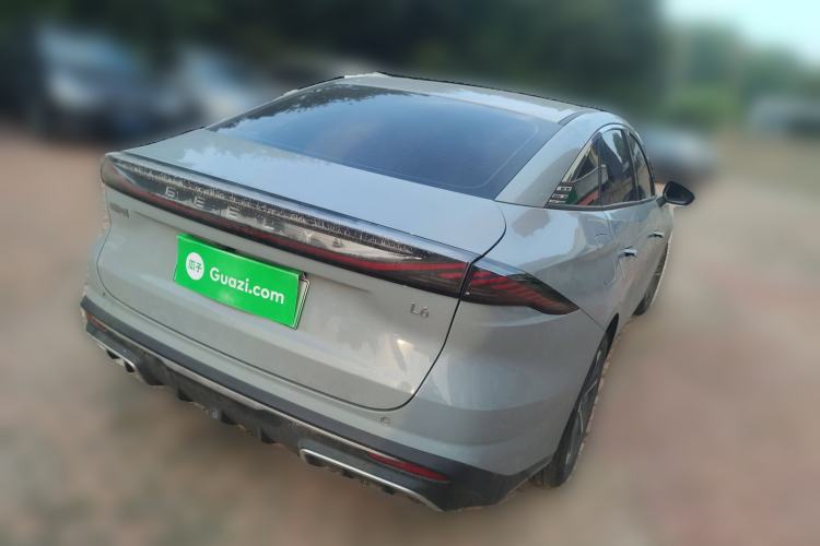 Used Geely Galaxy L6 2023 125km PLUS