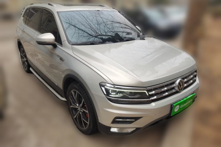Used Volkswagen Tiguan L 2019 330TSI Automatic Two-Wheel Drive Smart Luxury Version China VI Standard Front Right 45 Deg