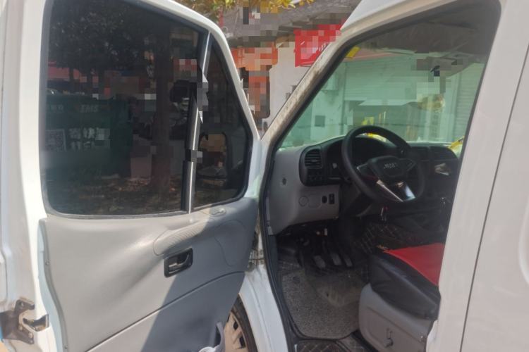 Used JMC Transit 2019 2.8T Commercial Version Short Wheelbase Mid-Roof 3-Seater China VI Standard JX493
