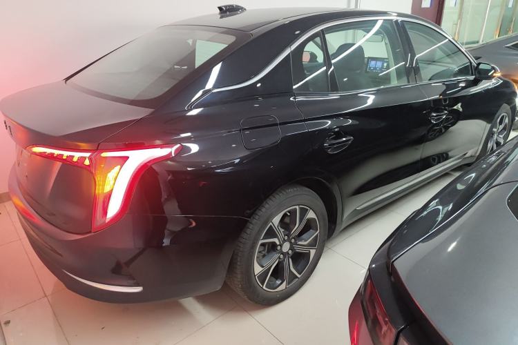 Used Hongqi E-QM5 2023 Revised Version Basic Travel Edition
