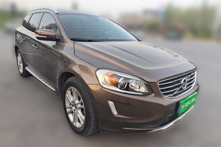 Used Volvo XC60 2015 T5 Smart Upgrade Model
