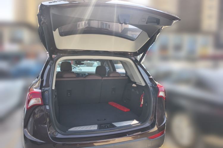 Used Buick Envision 2019 28T 4x4 Elite Version China V Standard Trunk