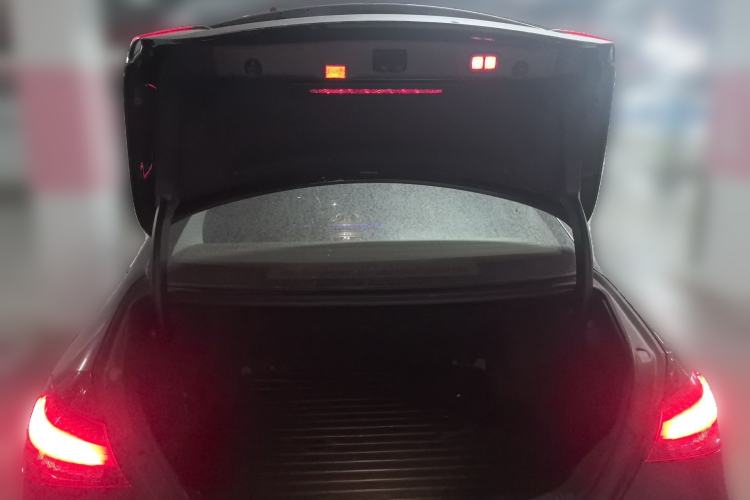 Used Mercedes-Benz E-Class 2021 Facelift E 300 L Stylish Edition Trunk