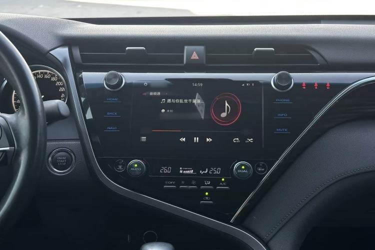 Used Toyota Camry 2019 Revised Version 2.0G Luxury Edition
