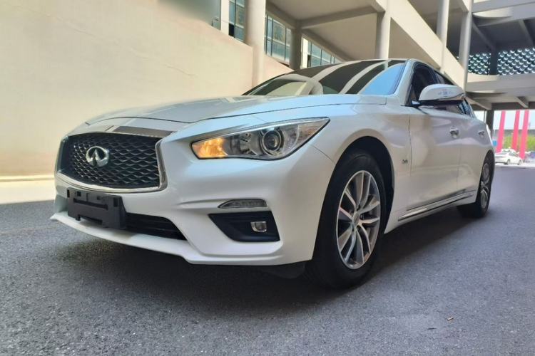 Used Infiniti Q70 2017 Q70L 2.5L Enjoyment Edition