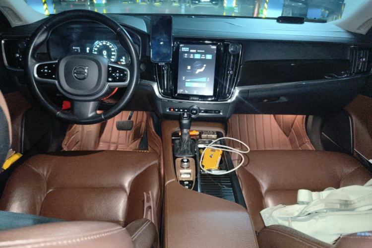 Used Volvo S90 2018 T4 Zhiyuan Edition
