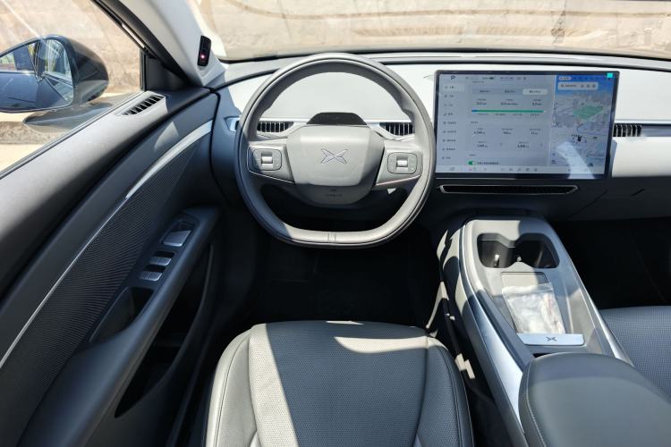 Used XPeng MONA M03 2025 600 with Ultra-Long Range Max Steering Wheel