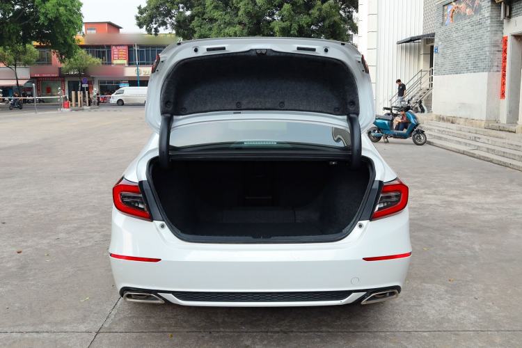 Used Honda Accord 2022 260TURBO Luxury Edition Interior 7