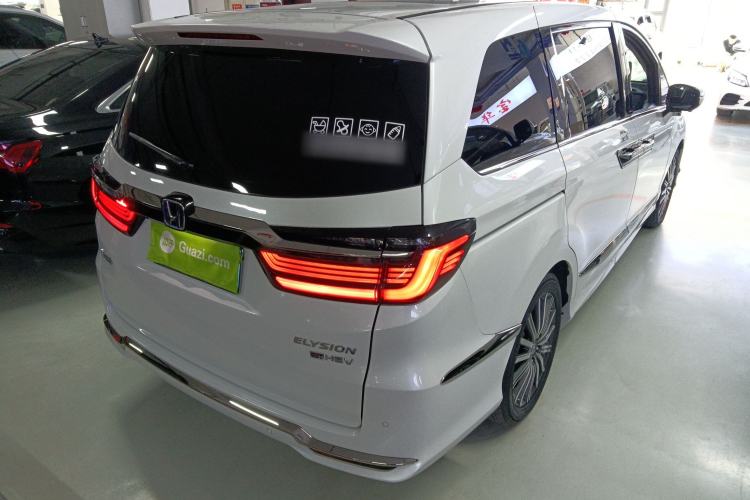 Used Honda Elysion 2022 2.0L eHEV Luxury Edition
