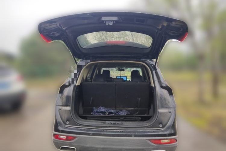 Used Dongfeng Fengon 580 2020 1.5T CVT Luxury Edition Trunk