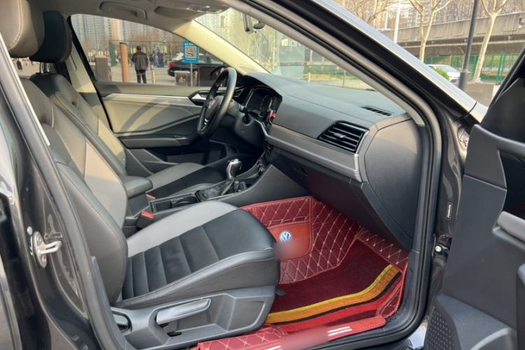 Used Volkswagen Sagitar 2020 280TSI DSG Comfort Version China VI Standard Interior 9