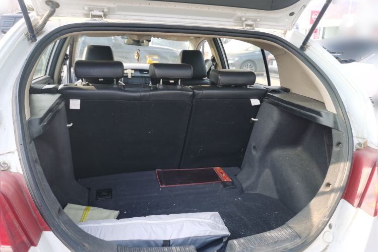 Used Geely Auto Emgrand 2017 Hatchback RS Million Edition 1.5L Manual Upward Version